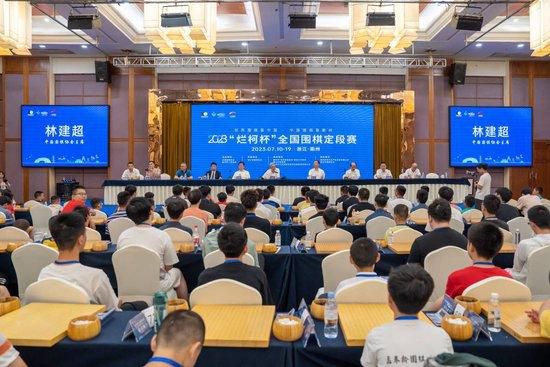 事实上，无论是“甜茶”本人的超高人气，还是影片在上映期间所采取的宣传策略，都让这部文艺片具备了商业大片的气质，甚至一度在好莱坞掀起“橙色风暴”。