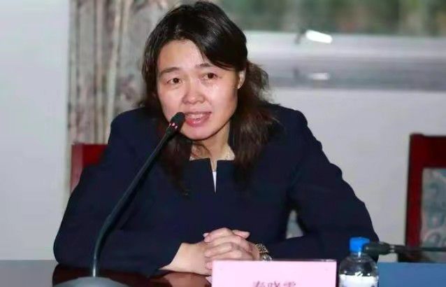 《华尔街之狼》根据前股票经纪人乔丹·贝尔福特的回忆录改编，讲述贝尔福特在上世纪90年 请收好这份奥斯卡资深影迷速成笔记 2016-02-26 多·迪卡普里奥、布丽·拉尔等使出浑身解数，能否捧走影帝后殊荣成为一大看点。