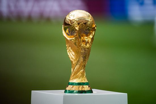华夏电影：推进重点新片，全产业链协同发力 2026-04-28 《中国电影报道》独家策划推出《全国电影工作会议访谈录》系列节目，主持人蓝羽对话全国重点电影省市区电影主管部门负责人、重点影企负责人，聚焦全国电影工作“一盘棋”的生动局面，展现各地在推动电影高质量发展 “十三五”期间电影创作回顾：不断激发创作生产活力，推动电影产业高质量发展 2020-12-02 为文化产业培育新生力量 2020-05-08 文化产业高质量发展的重要载体和强力引擎。