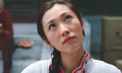 《喜马拉雅》曝片场照 黄政民和郑宇饰演登山家 2015-01-12 韩国新片《喜马拉雅》制作公司日前透露，该片已于11月22日开机拍摄，并曝光一张片场照。